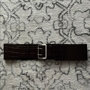 Women’s Genuine Italian Leather Brown Crocodile Pattern Belt w/ Silver Buckle